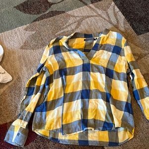 Calvin Klein Jeans branch flannel shirt. Yellow and Blue colors, size L.